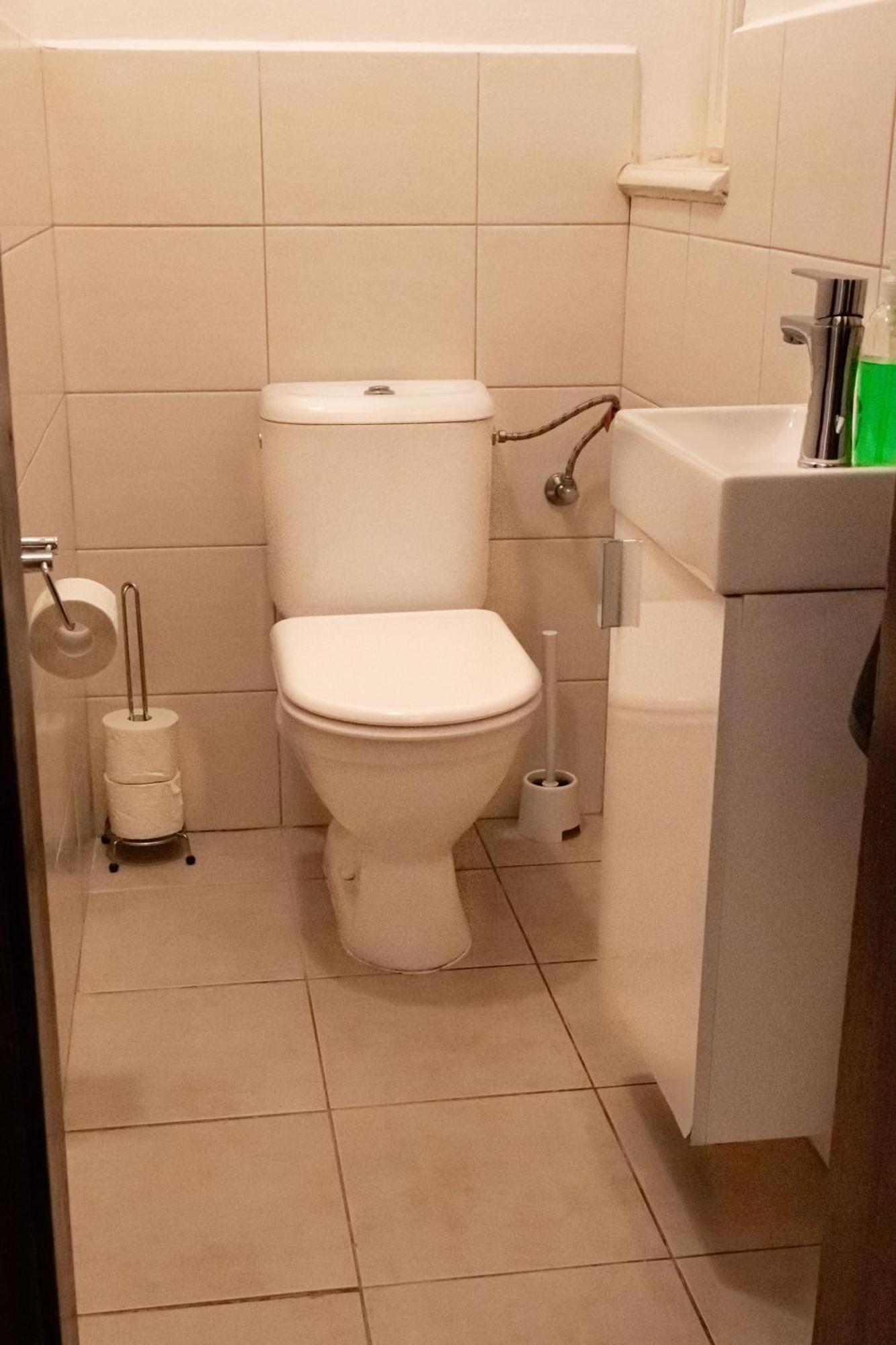 Apartments In Mala Strana - 10 Minutes From Charles Bridge Prague Ngoại thất bức ảnh