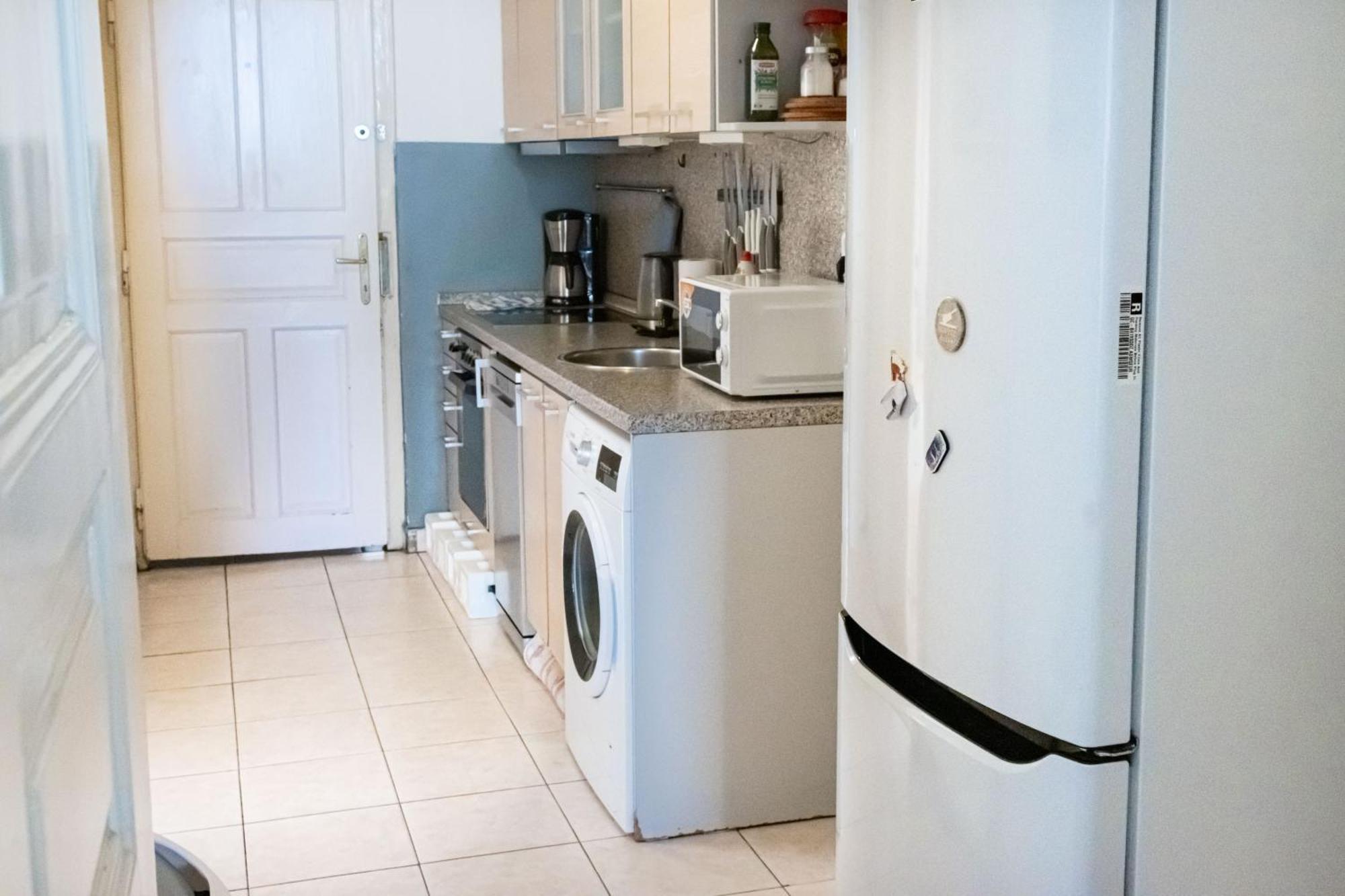 Apartments In Mala Strana - 10 Minutes From Charles Bridge Prague Ngoại thất bức ảnh