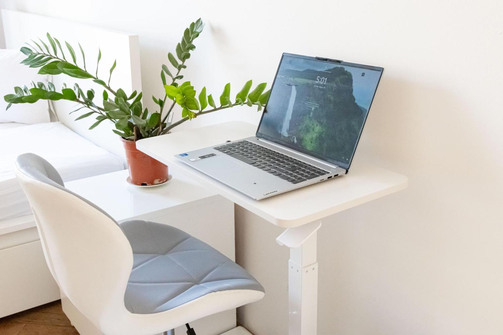 Apartments In Mala Strana - 10 Minutes From Charles Bridge Prague Ngoại thất bức ảnh