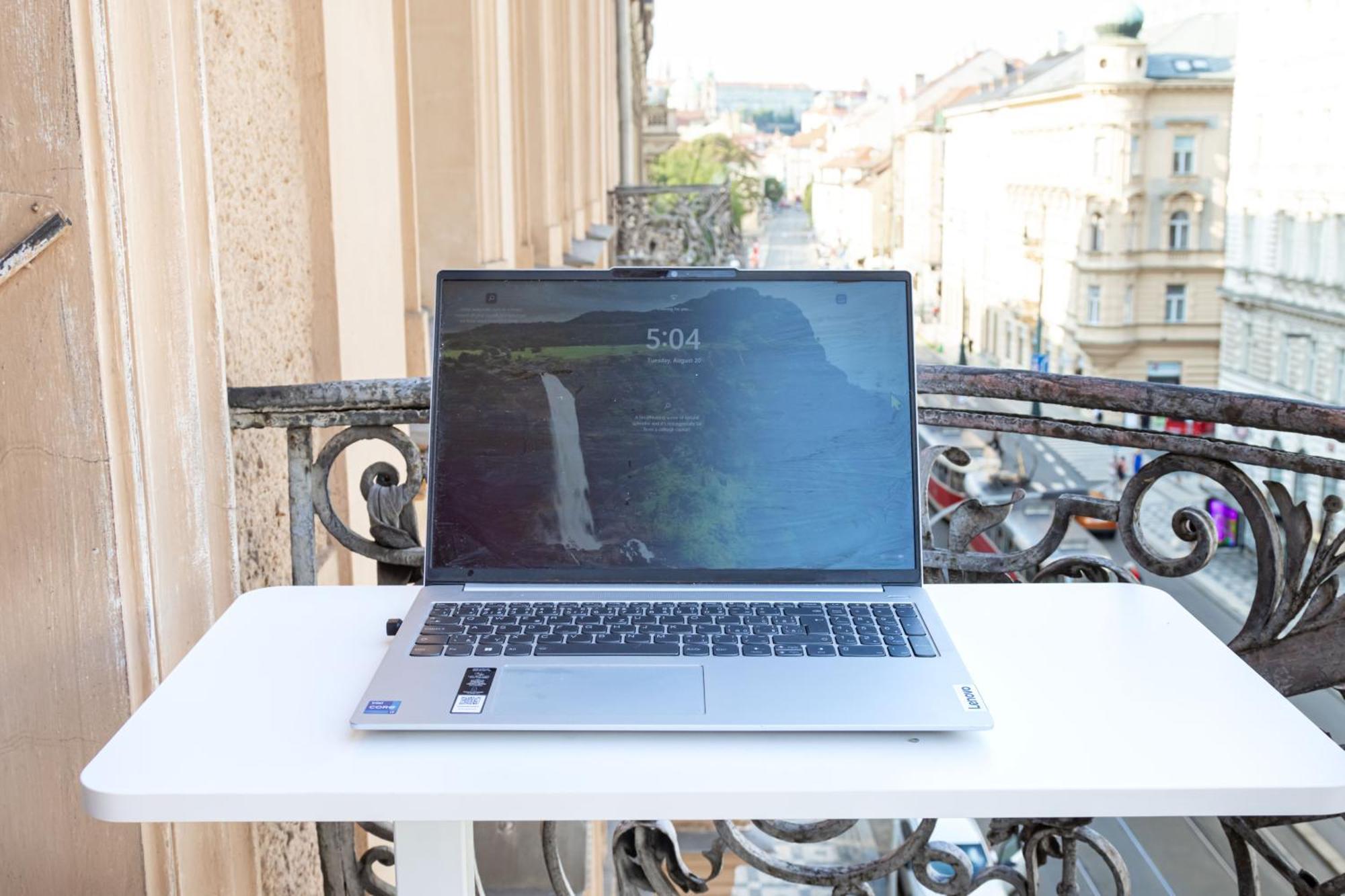 Apartments In Mala Strana - 10 Minutes From Charles Bridge Prague Ngoại thất bức ảnh