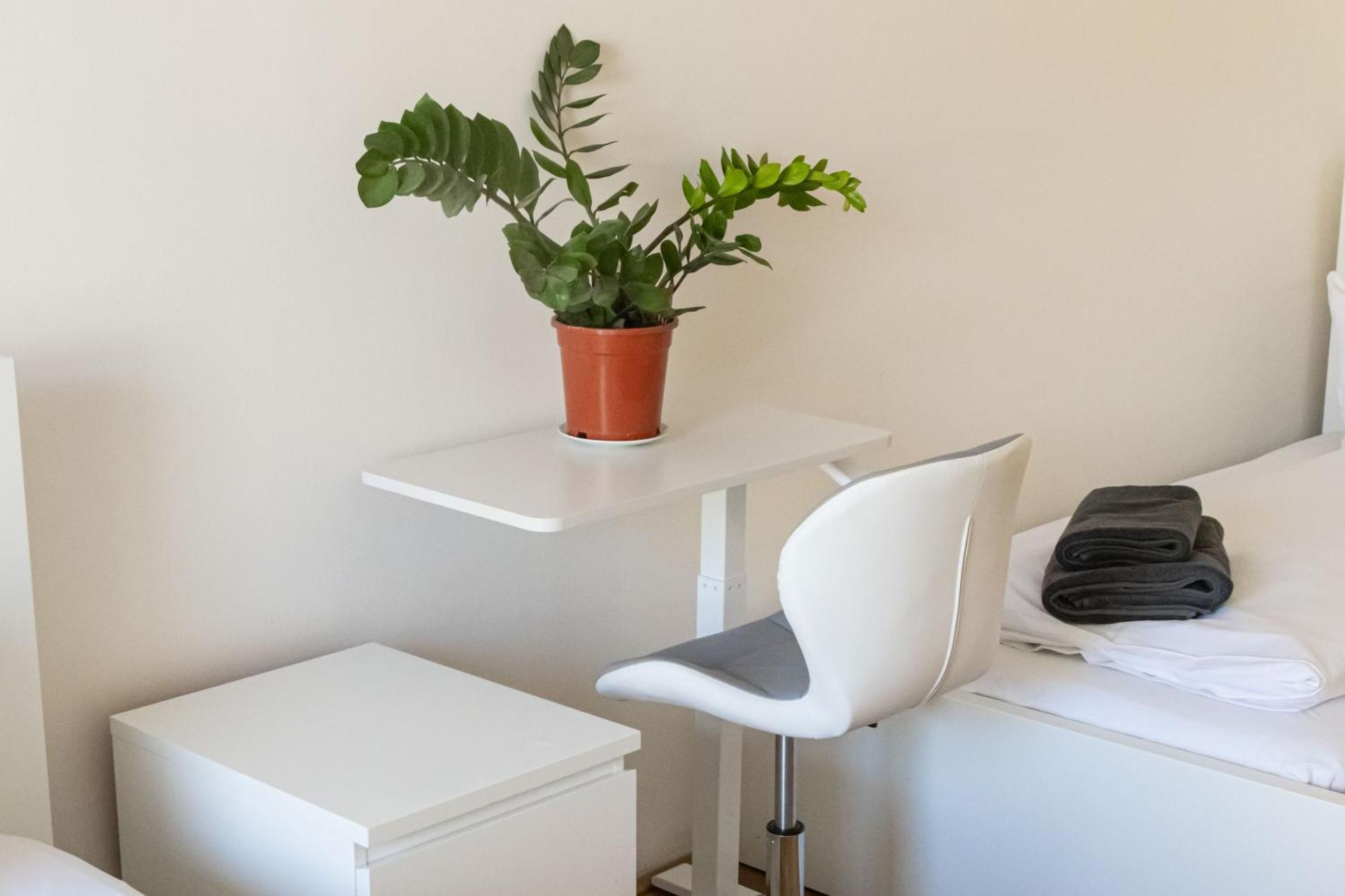 Apartments In Mala Strana - 10 Minutes From Charles Bridge Prague Ngoại thất bức ảnh
