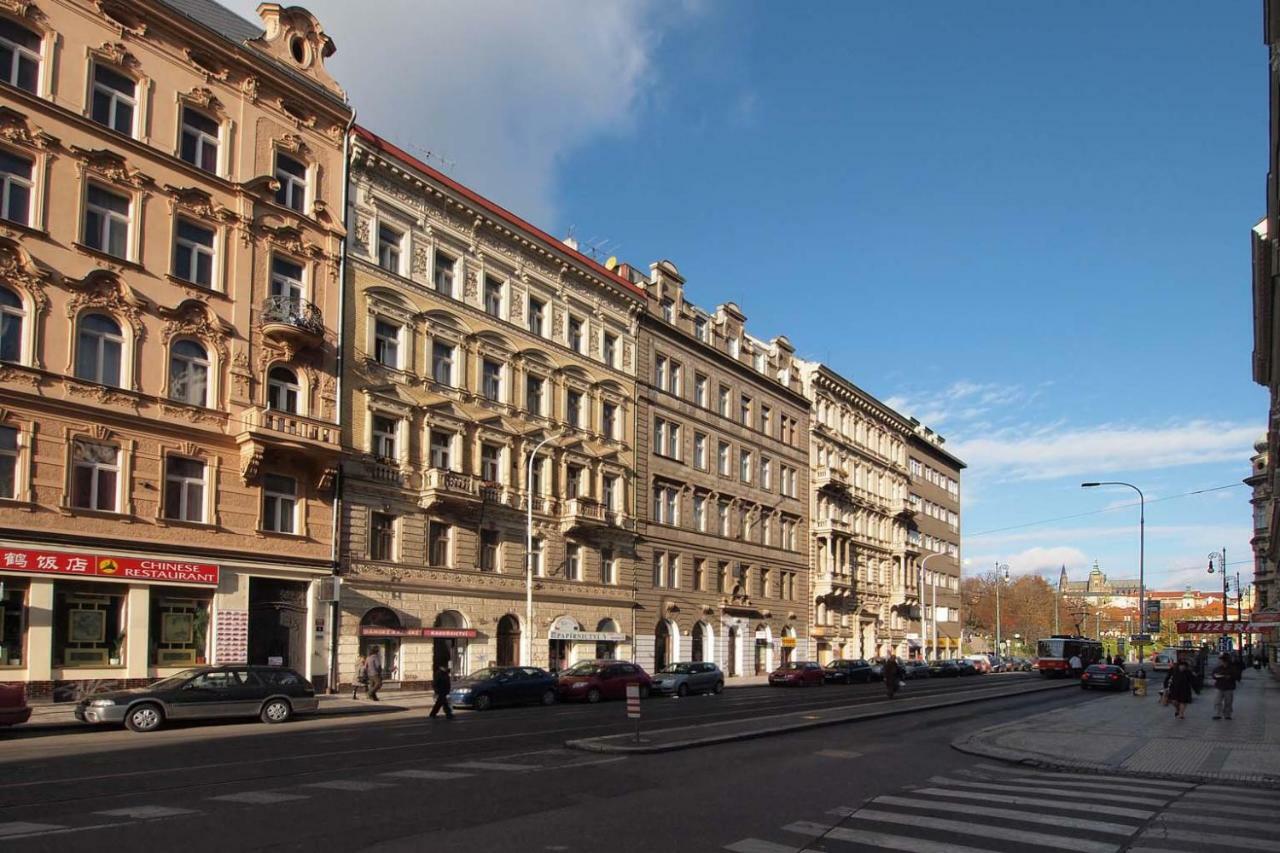Apartments In Mala Strana - 10 Minutes From Charles Bridge Prague Ngoại thất bức ảnh