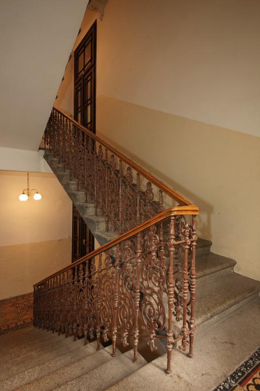 Apartments In Mala Strana - 10 Minutes From Charles Bridge Prague Ngoại thất bức ảnh